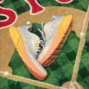 Hoka One One Arahi 6 Running Shoes Womens Size 10D Gray Orange Athletic Sneakers